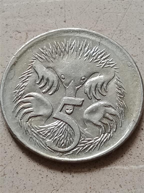 1999-Aussie-5cent-Misstrike?